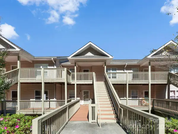 510 Carrington Place, Arden, NC 28704