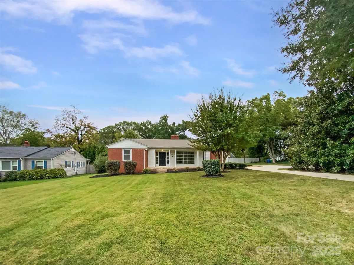 621 N Craige Street, Salisbury, NC 28144 - Image #1