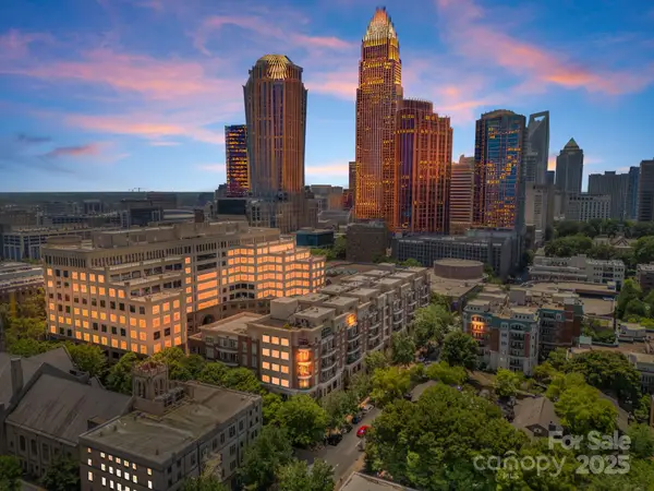 400 N Church Street #208, Charlotte, NC 28202