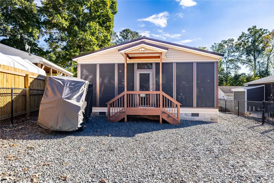 109 Twin Bluff Trail #29 section C, Mount Gilead, NC 27306 - Image #2