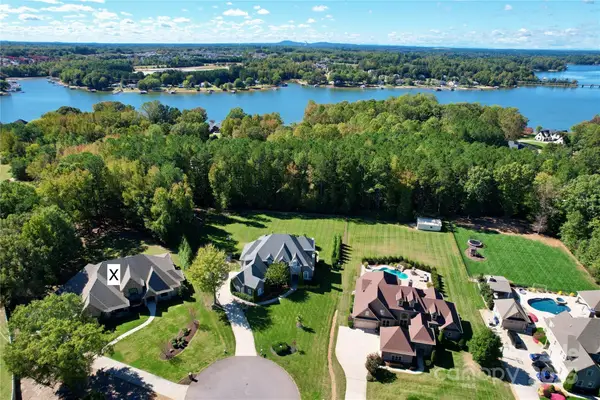 148 Castle Drive, Mooresville, NC 28117