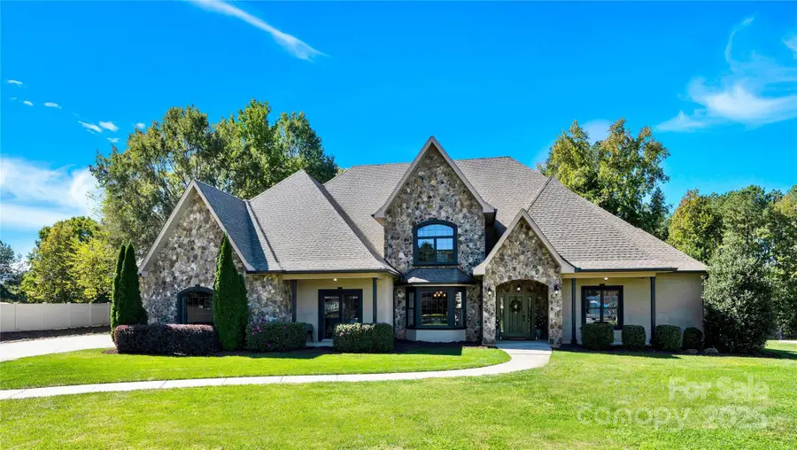148 Castle Drive, Mooresville, NC 28117 - Image #2