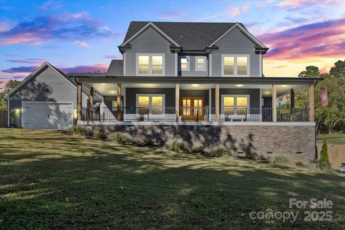 34 Colts Neck Lane, Taylorsville, NC 28681 - Image #1