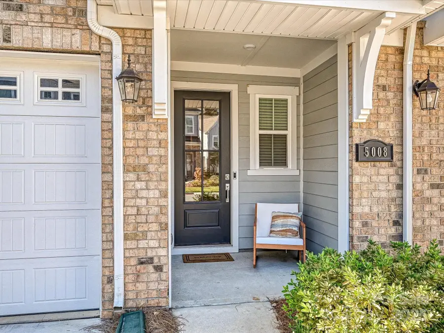 5008 Catterick Court, Charlotte, NC 28226 - Image #2