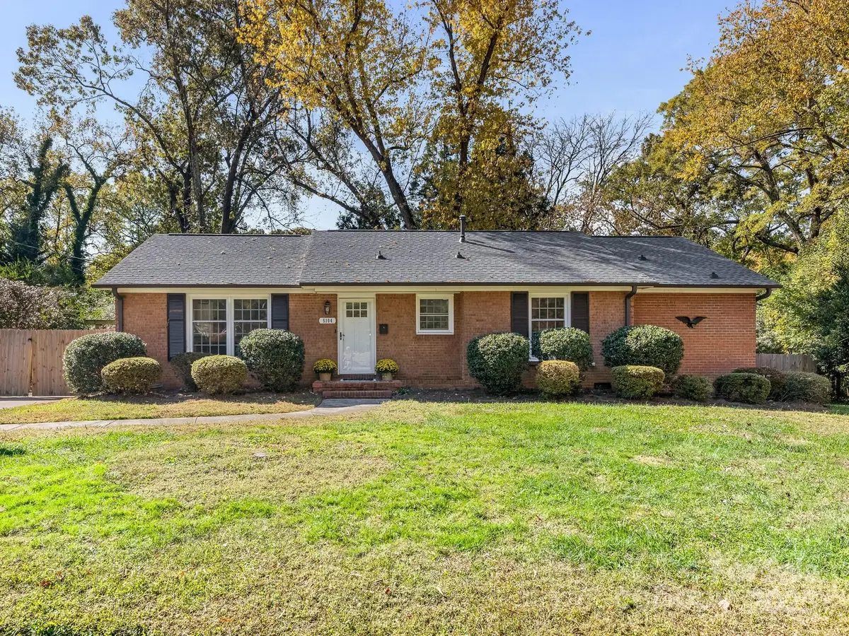 5104 Kimwood Place, Charlotte, NC 28205 - Image #1