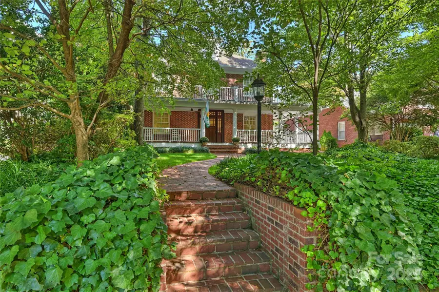 2126 Dilworth Road E, Charlotte, NC 28203 - Image #2