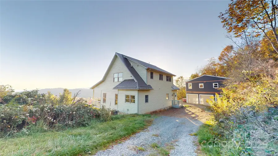 11 Wildflower Lane, Newland, NC 28657 - Image #2