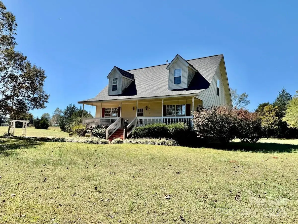 1054 Sandy Springs Road, Rutherfordton, NC 28139 - Image #1