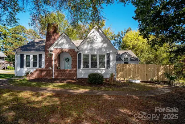 900 Chesterfield Avenue, Lancaster, SC 29720