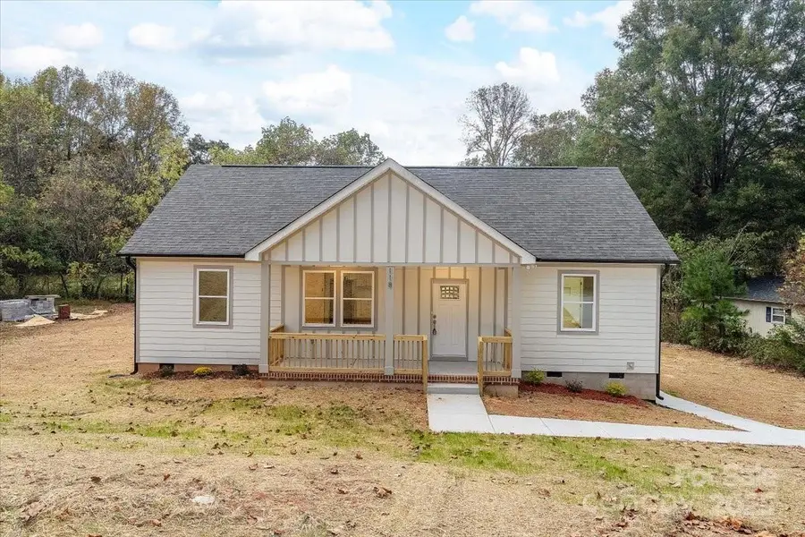 118 Aspen Street, Yadkinville, NC 27055 - Image #3