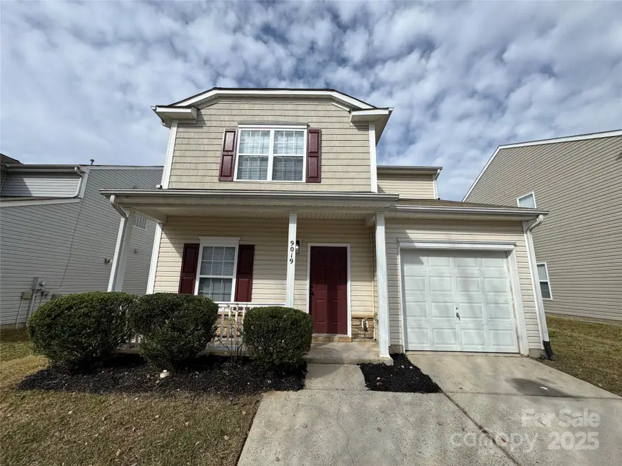9019 Newfield Street, Charlotte, NC 28216 - Image #2