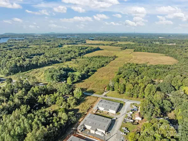 9135 Us Hwy 220 None N, Randleman, NC 27317