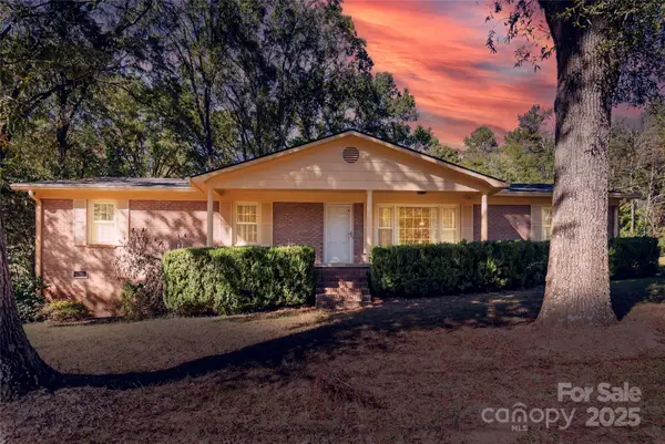 210 Cliffside Drive, Kannapolis, NC 28081