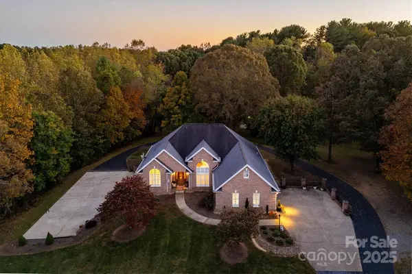 5591 Quail Creek Drive, Granite Falls, NC 28630