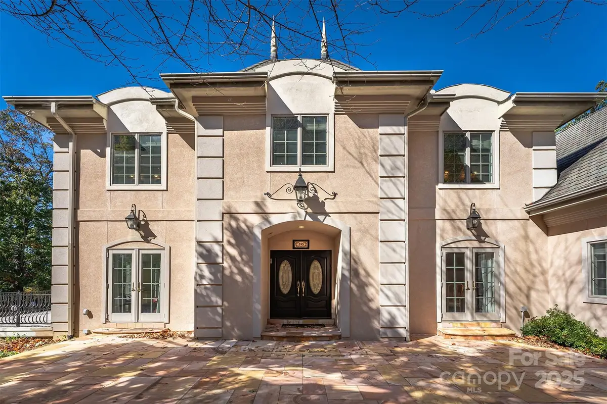 345 Hawks Nest Trail, Lake Lure, NC 28746 - Image #1