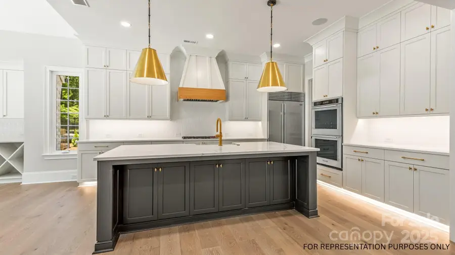 4616 General Pershing Drive, Charlotte, NC 28209 - Image #2