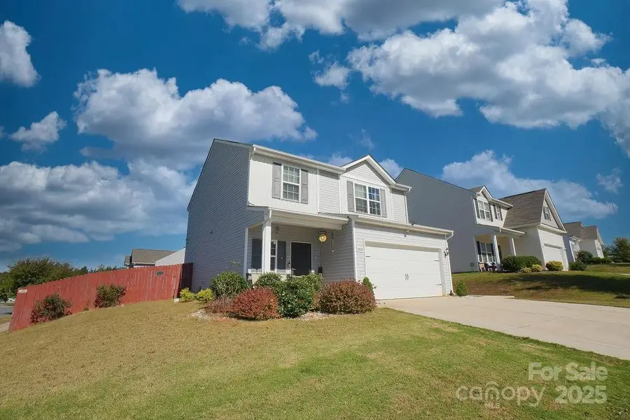 9728 Crooms Court, Charlotte, NC 28215 - Image #3
