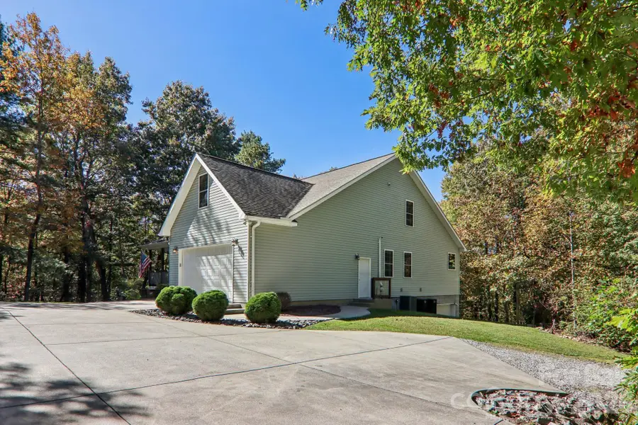 6 Wagon Trace, Flat Rock, NC 28731 - #2