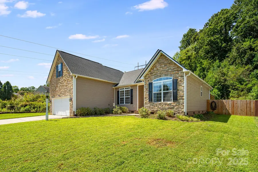 7 Groton Way, Arden, NC 28704 - Image #2