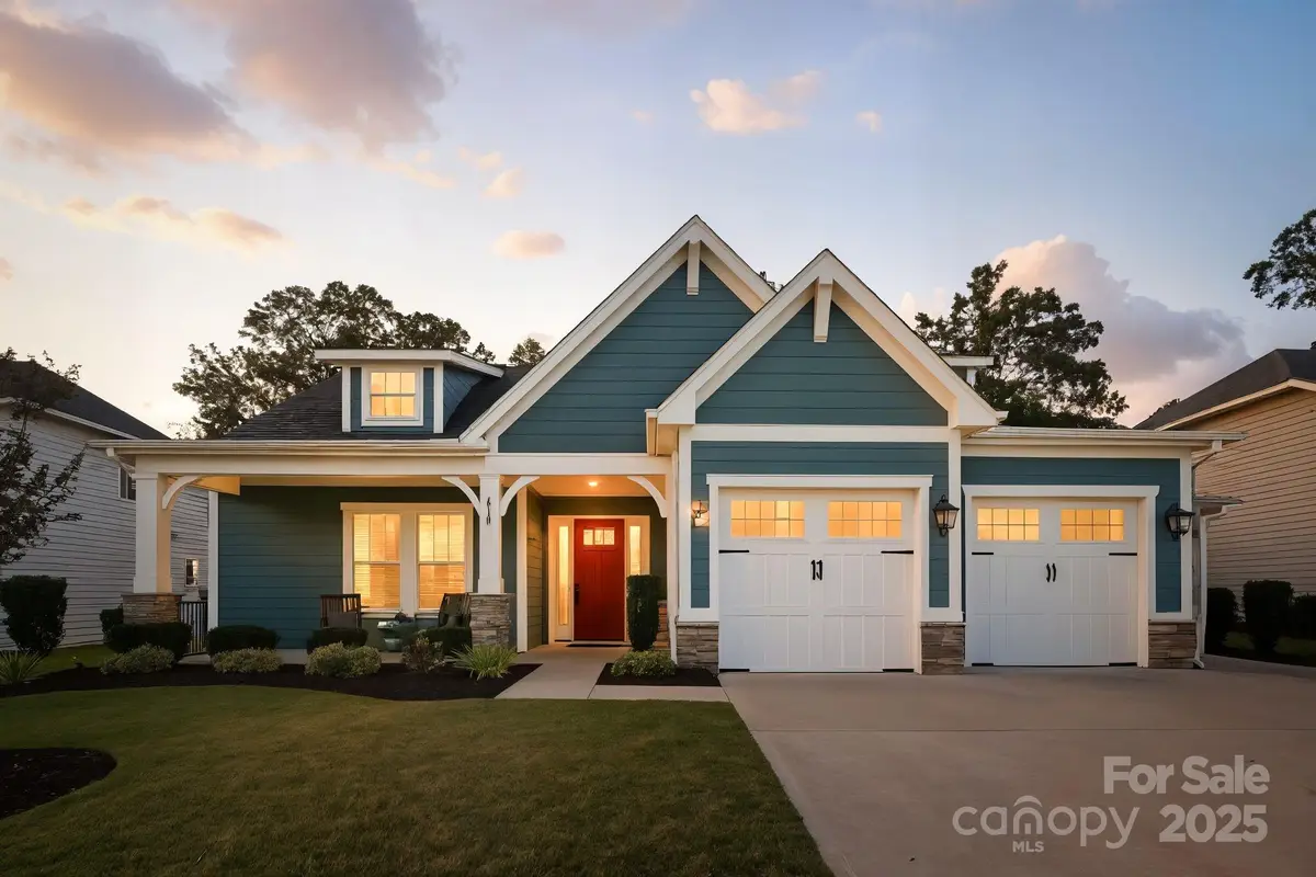 6101 Sandy Point Lane, Belmont, NC 28012 - Image #1