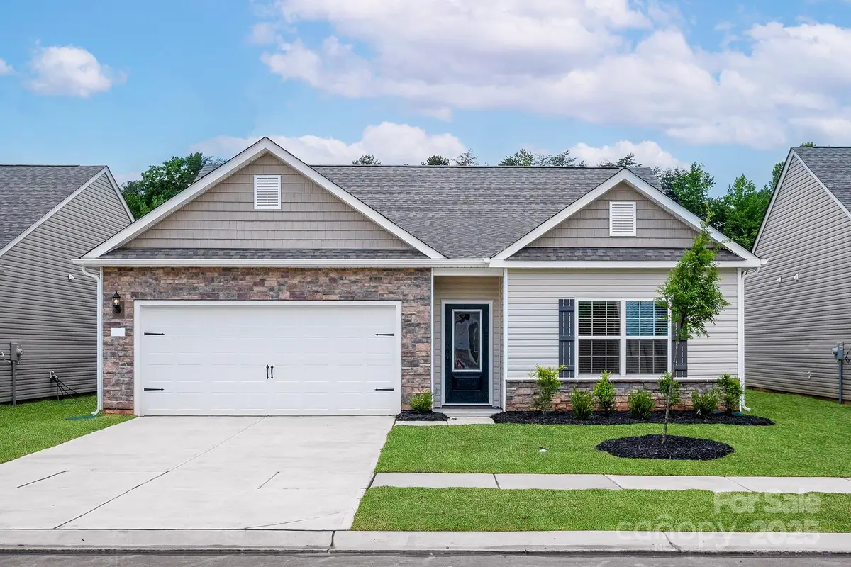 4032 Bolo Drive, Charlotte, NC 28215 - Image #1