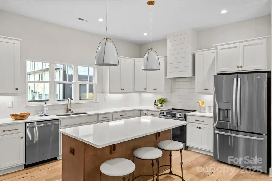 1502 Delane Avenue, Charlotte, NC 28211 - Image #2