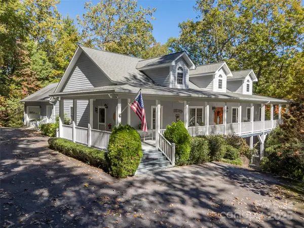 89 Memory Lane, Saluda, NC 28773