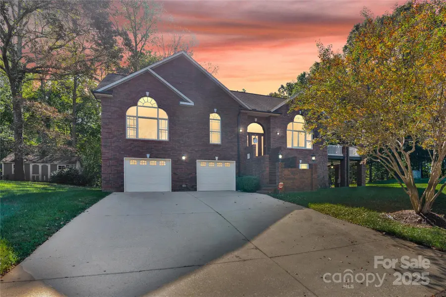 221 Grayrock Drive, Statesville, NC 28677 - Image #3