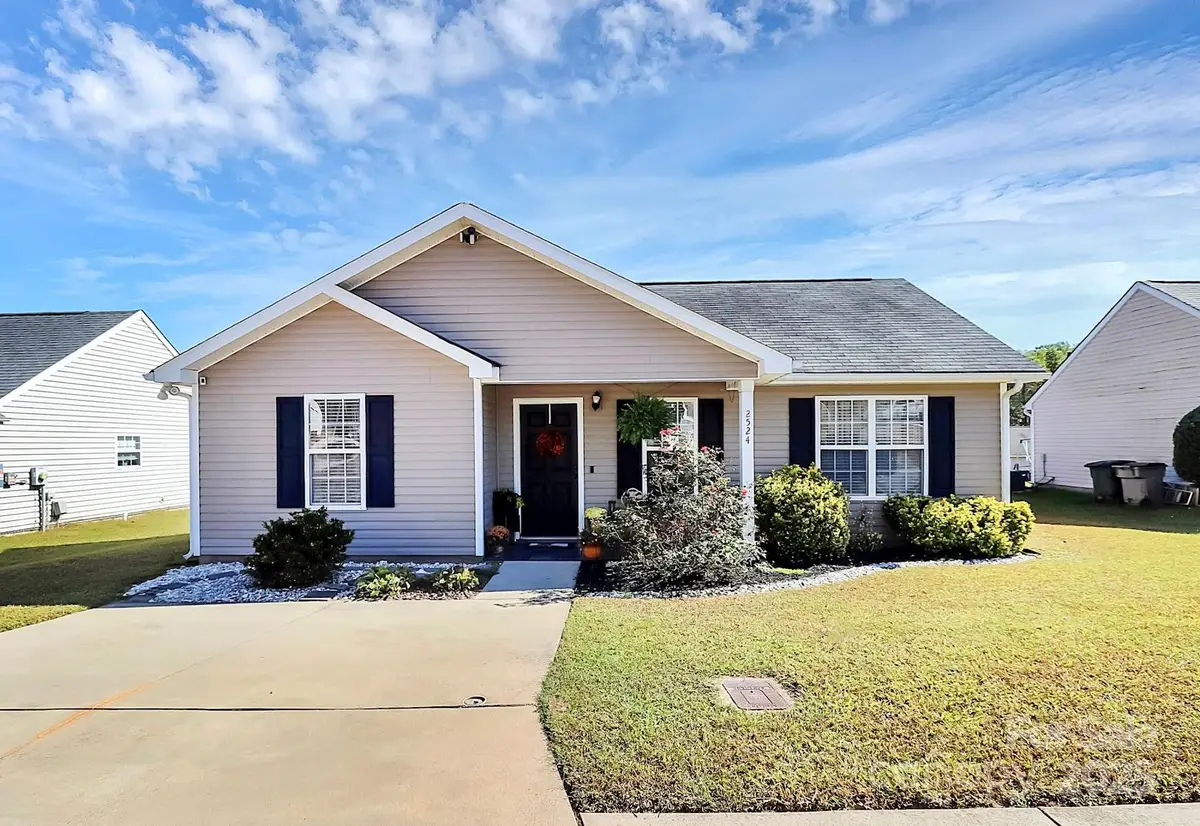 2524 Gelsinger Avenue, Bessemer City, NC 28016 - Image #1