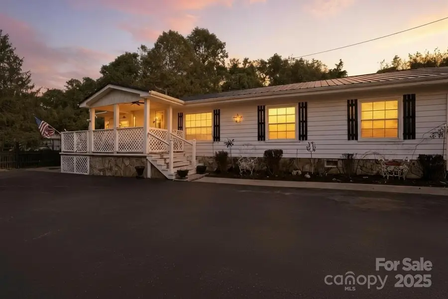 63 Raleigh Lane, Hot Springs, NC 28743 - Image #2