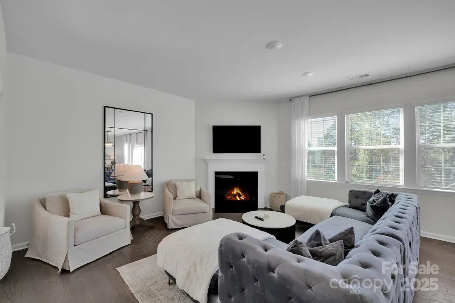 17112 Snug Harbor Road, Charlotte, NC 28278 - Image #3