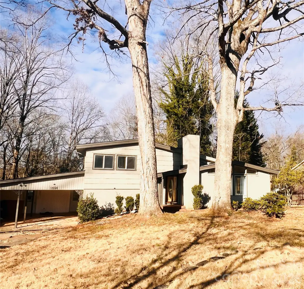 1624 Brentwood Drive, Newton, NC 28658 - Image #1