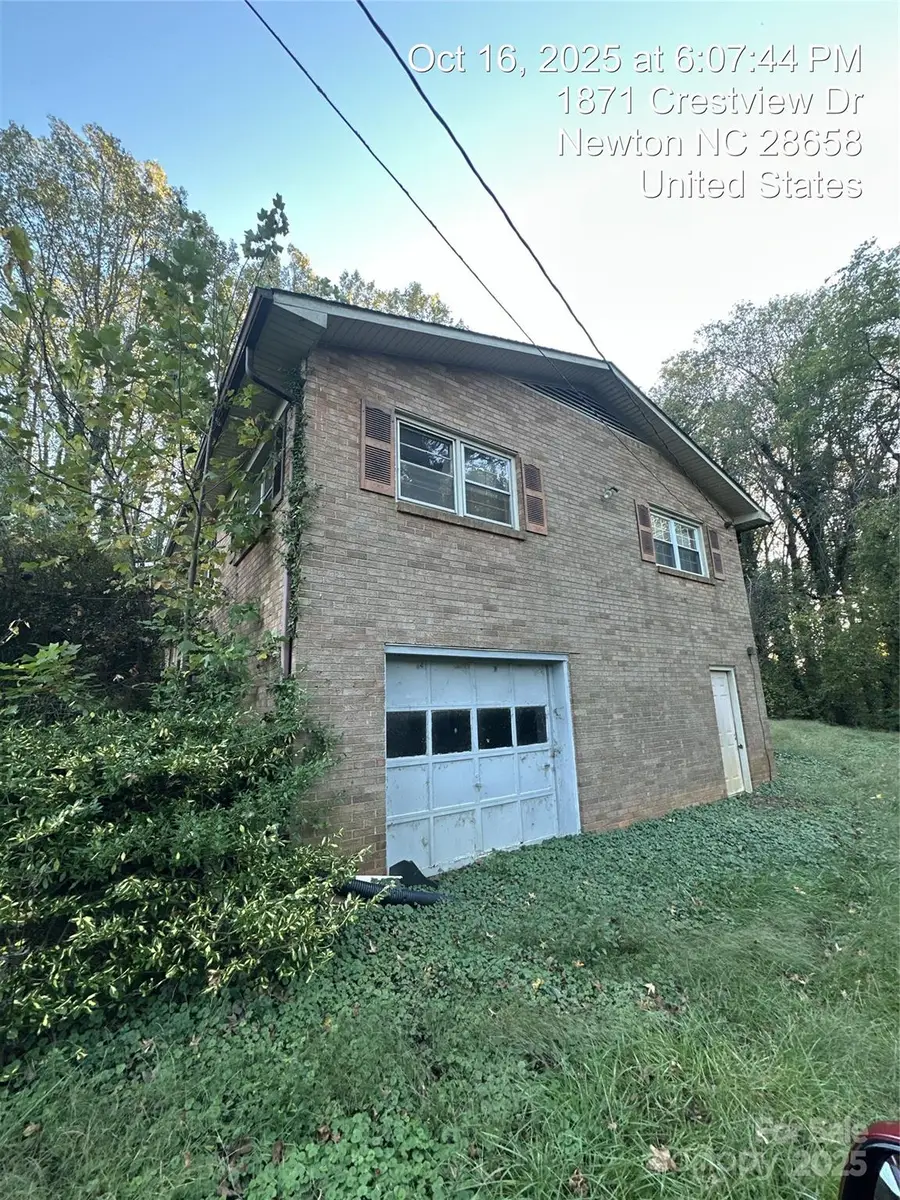 1871 Crestview Drive, Newton, NC 28658 - Image #3