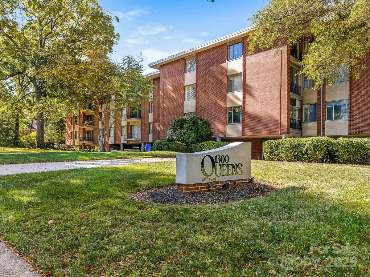 1300 Queens Road #401, Charlotte, NC 28207 - Image #1