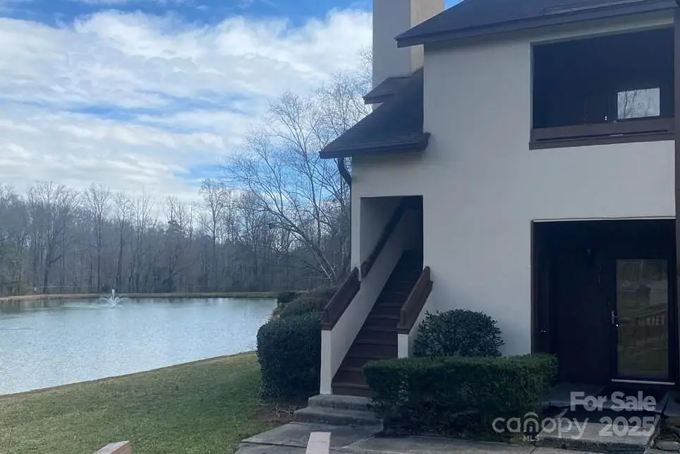 5718 Dockside Drive, Charlotte, NC 28227 - Image #1