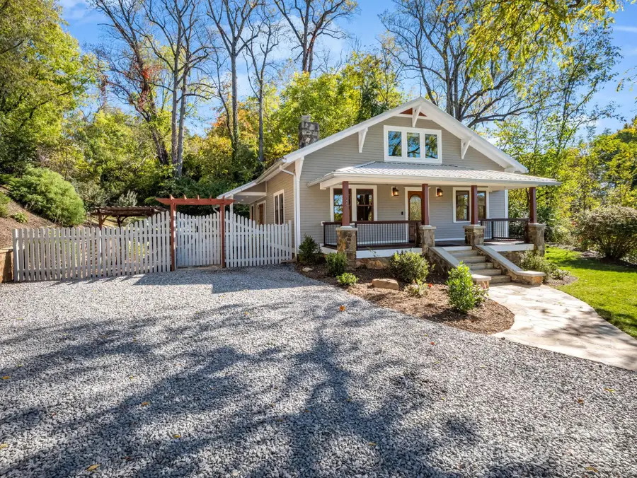 26 Governors View Road, Asheville, NC 28805 - Image #2