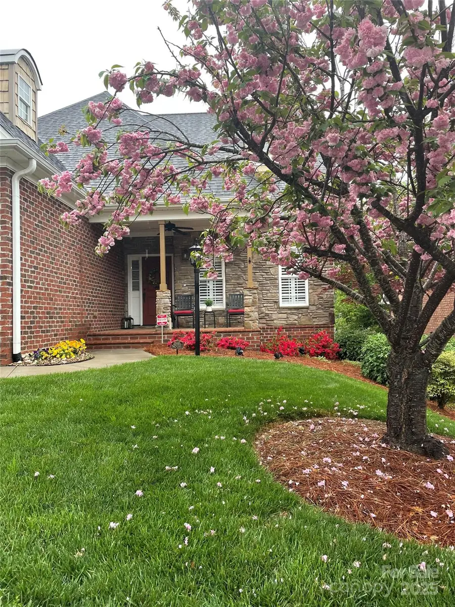 1060 Kensford Drive, Lewisville, NC 27023 - Image #2