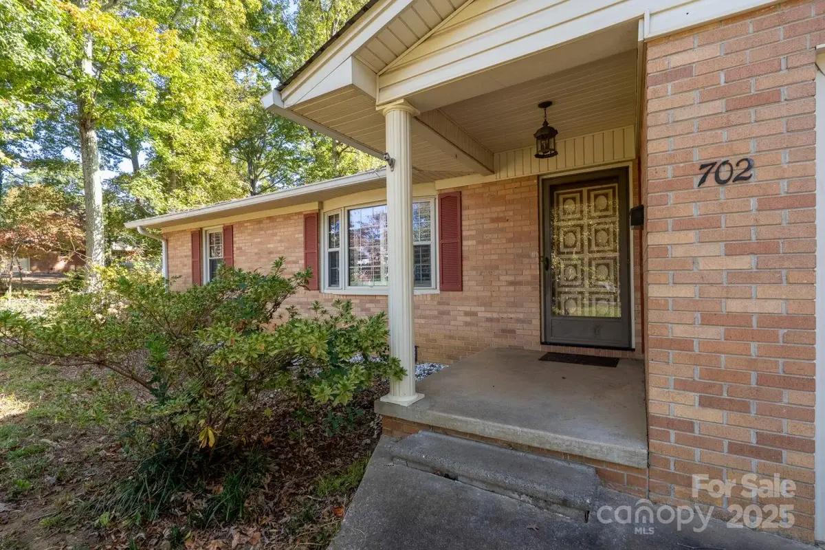 702 Rhodes Avenue, Kings Mountain, NC 28086 - Image #1