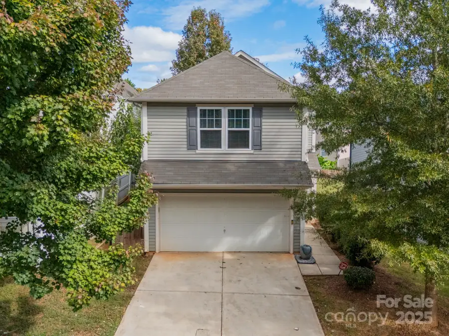 1637 Jakobson Drive, Charlotte, NC 28215 - Image #2