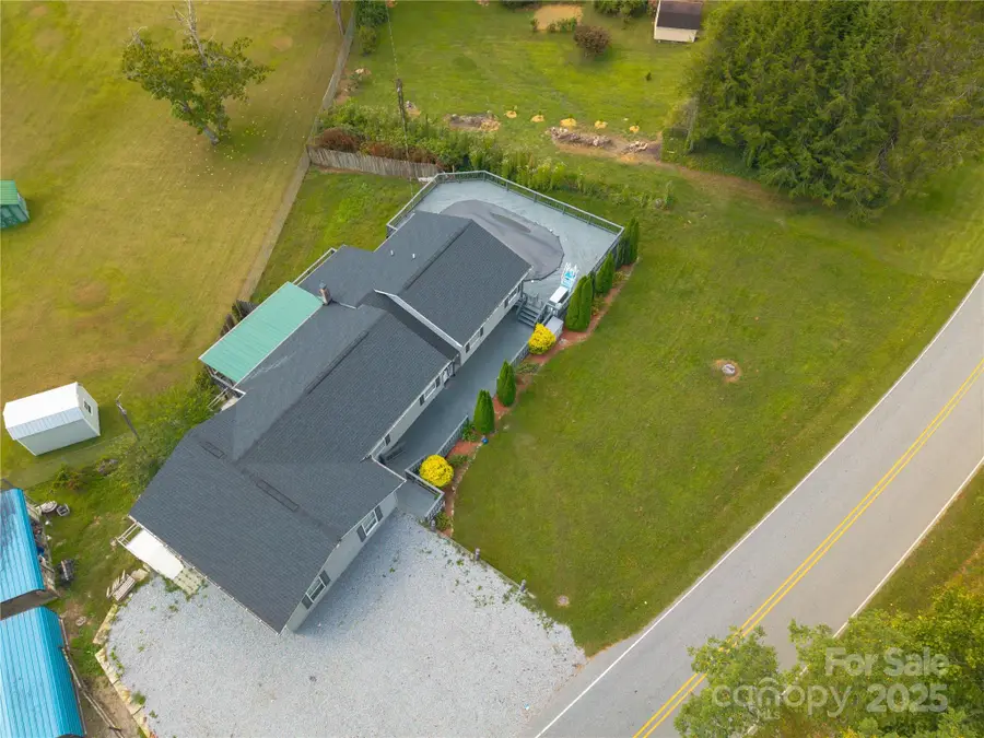 514 King Road, Flat Rock, NC 28731 - Image #2