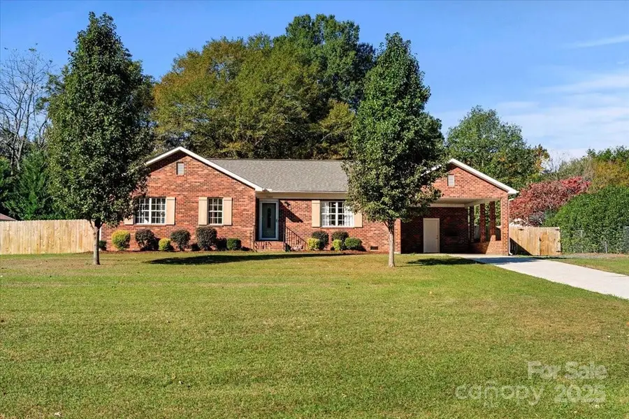 11001 S Hampton Drive, Mint Hill, NC 28227 - Image #2
