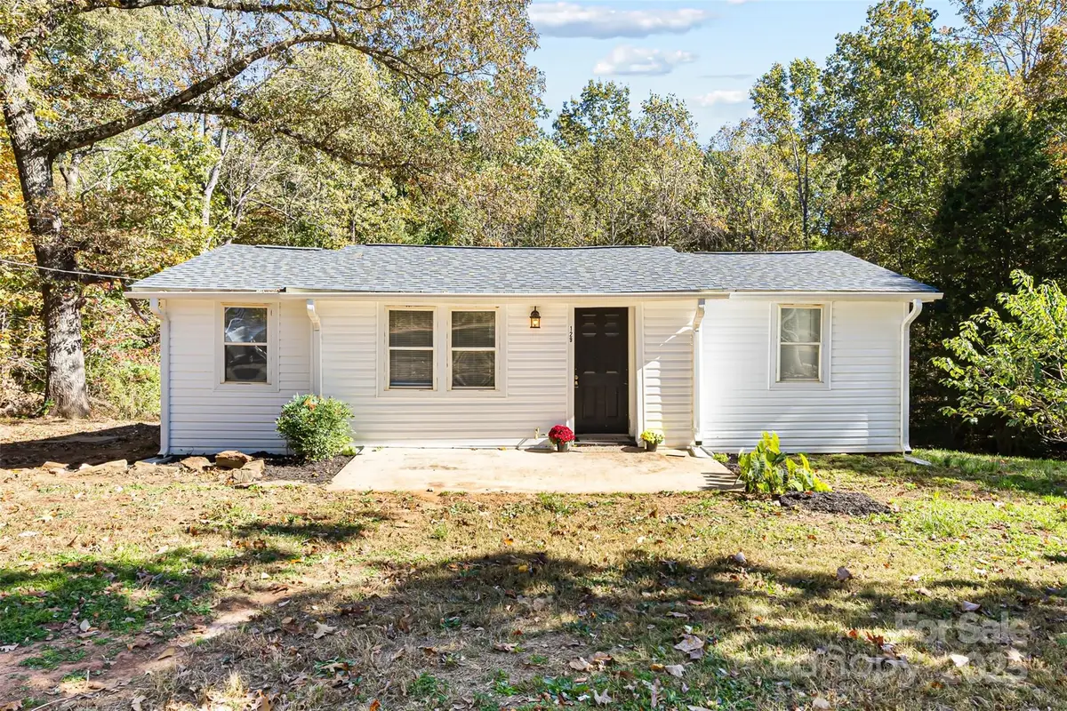 129 Williams Road, Bessemer City, NC 28016 - Image #1