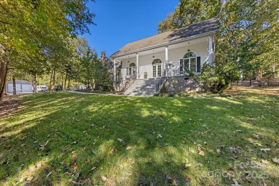 9701 Deer Run Road, Waxhaw, NC 28173 - Image #2