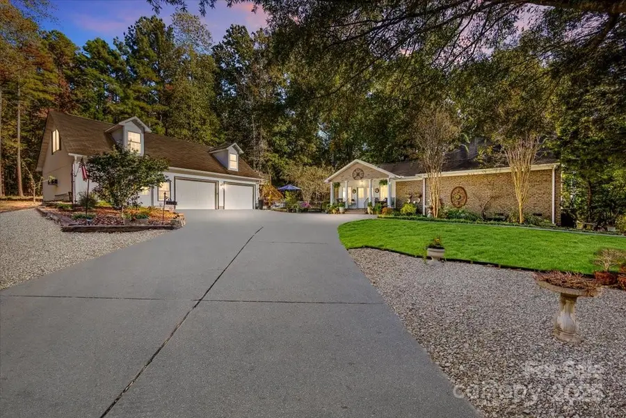 9701 Deer Run Road, Waxhaw, NC 28173 - Image #3