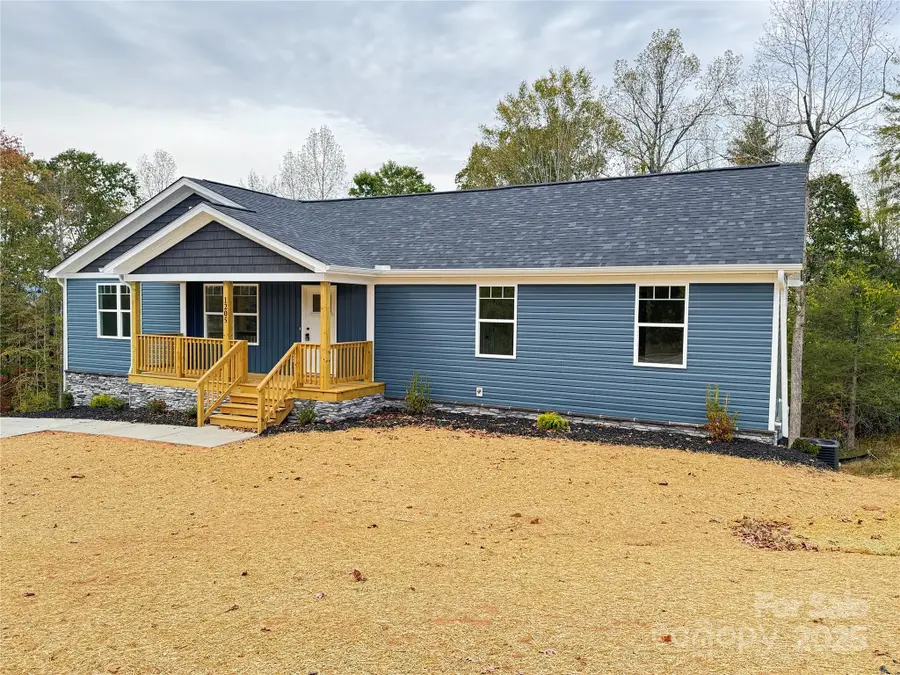 1205 Summerhill Street Sw, Lenoir, NC 28645 - Image #3
