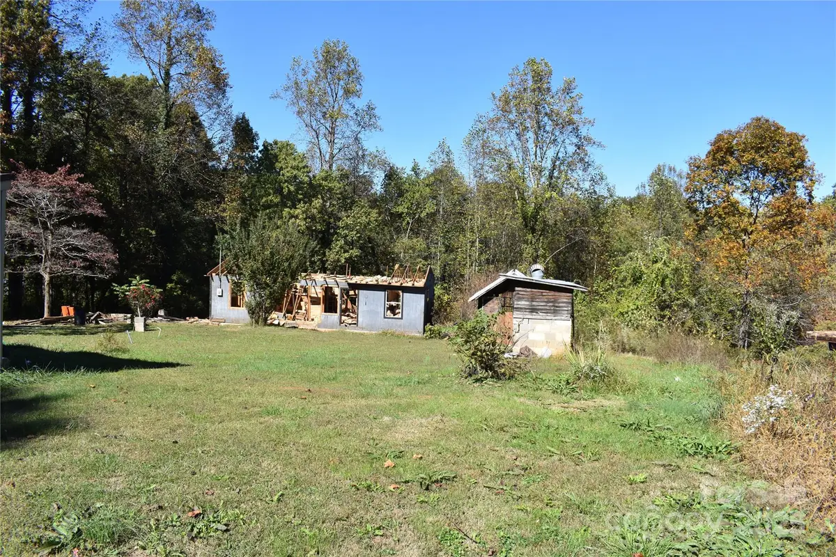 137 Smith Hill, Marion, NC 28752 - Image #1