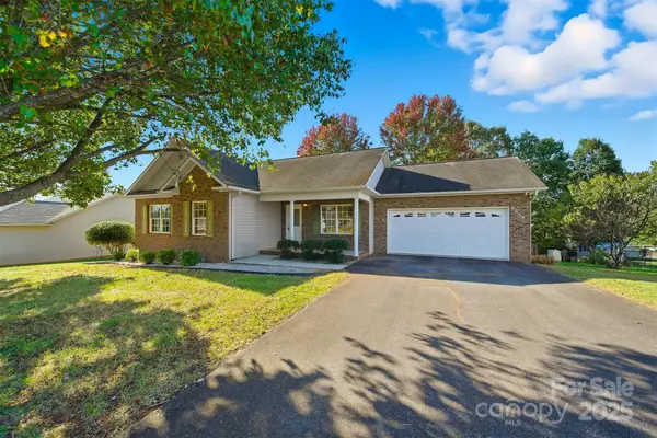 4858 Water Wheel Drive, Conover, NC 28613