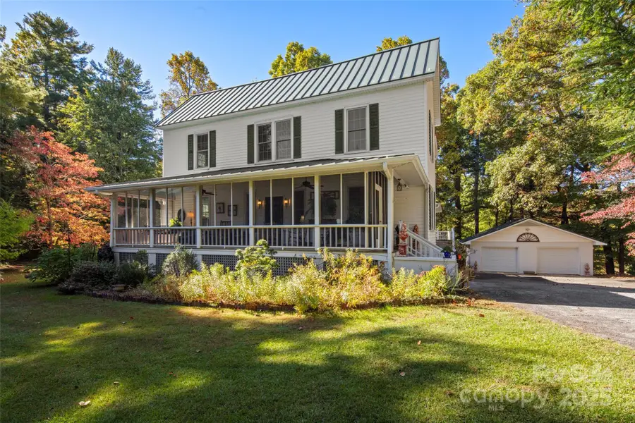 35 Towhee Lane, Saluda, NC 28773 - Image #2