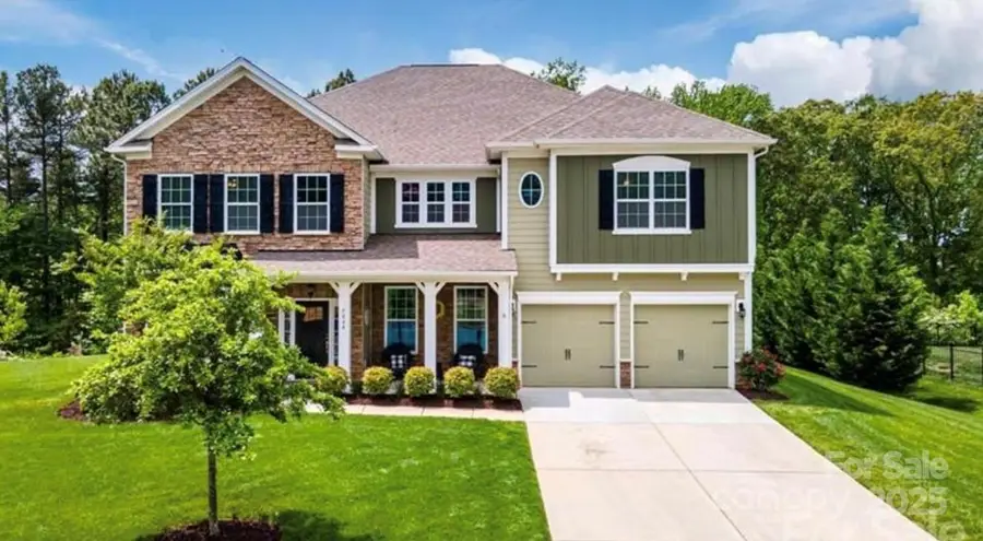 7464 Albemarle Drive, Denver, NC 28037 - Image #3