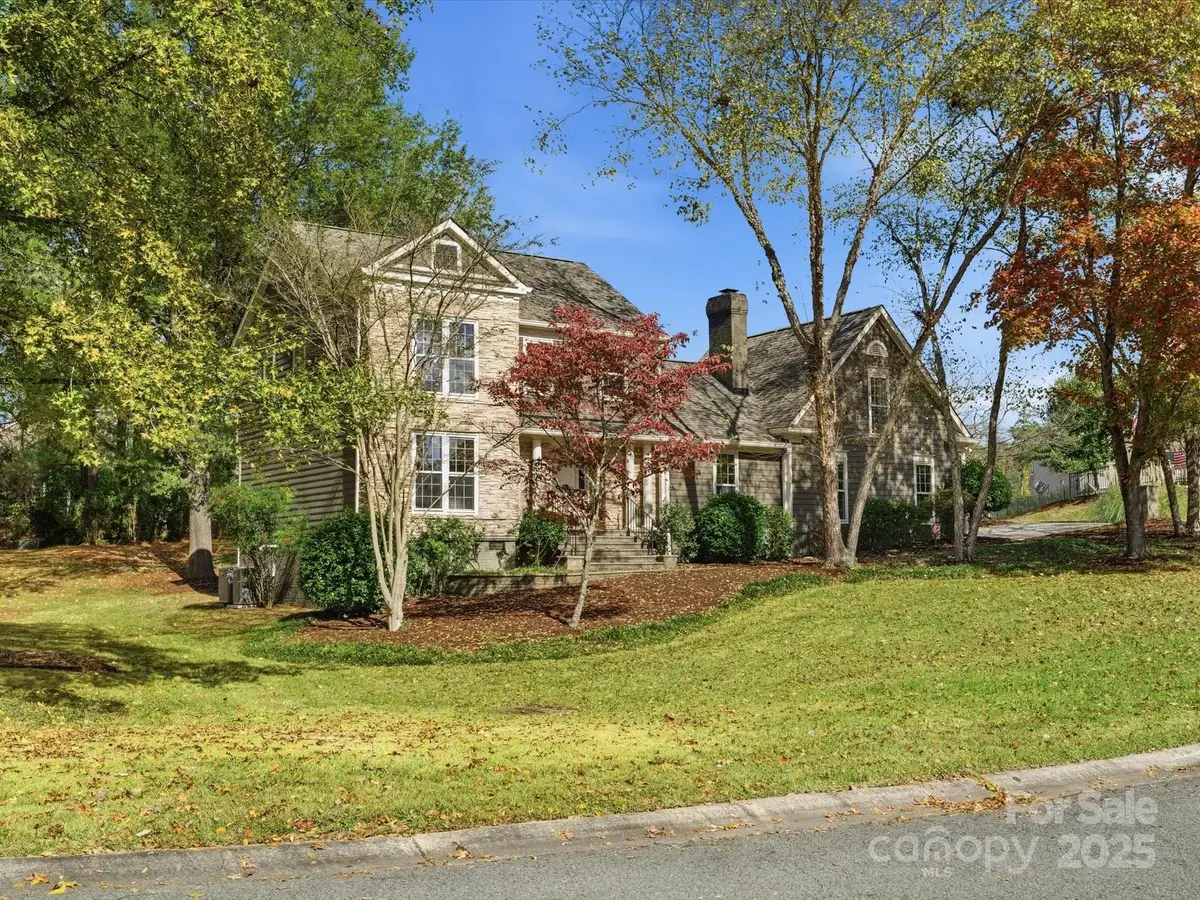 129 Chesney Glen Drive, Matthews, NC 28105 - #1